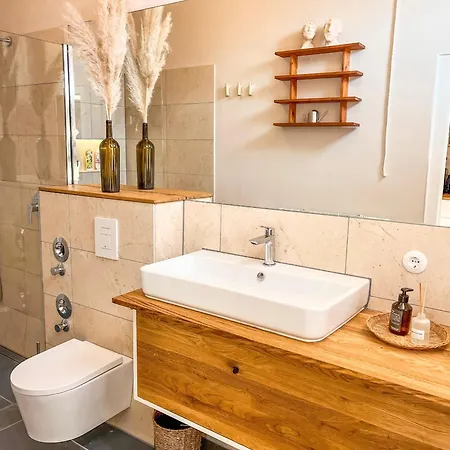 Minimalus I Mit Whirlpool *