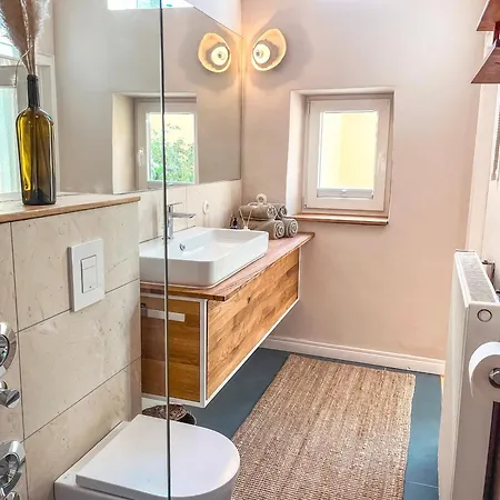 Minimalus I Mit Whirlpool * Кобленц